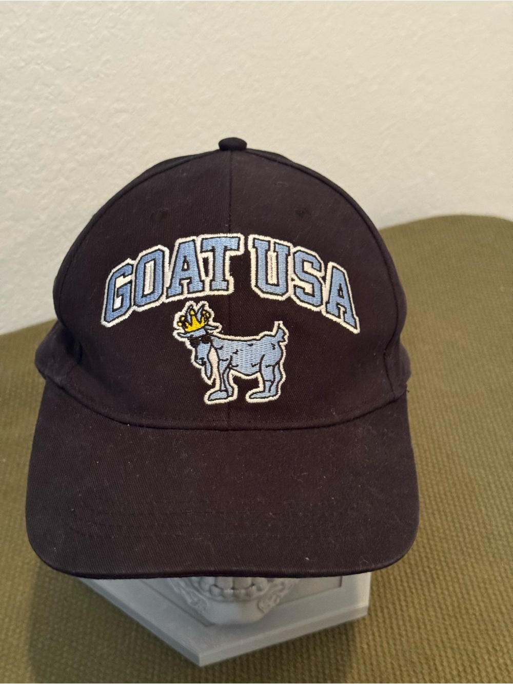 GOAT USA Signature Flat Brim Snapback Hat Black Cotton Cap